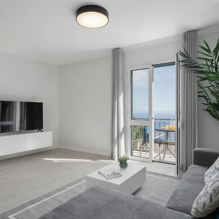 Intelsol Calheta Apartments By An Island Apart Exterior photo