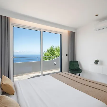 Intelsol Calheta Apartments By An Island Apart Exterior photo